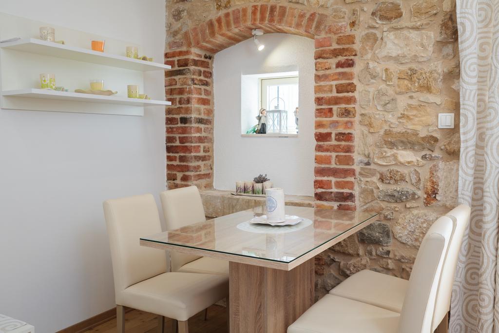 Cindro Apartment With Terrace スプリト エクステリア 写真