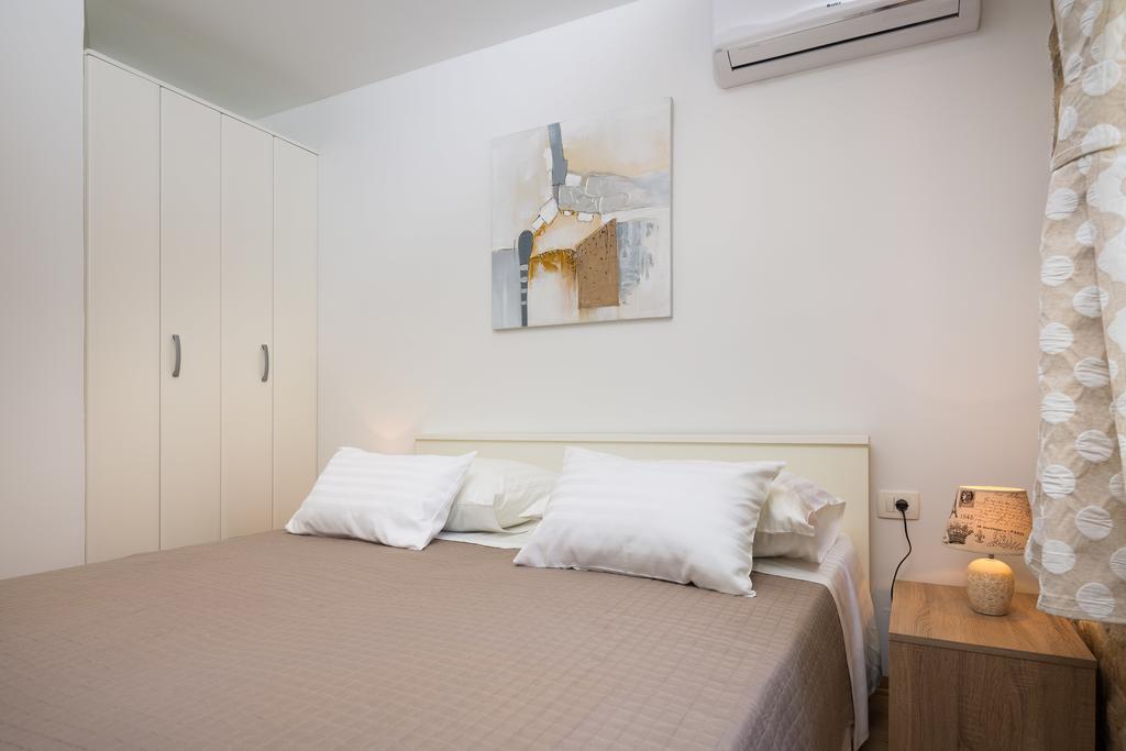 Cindro Apartment With Terrace スプリト エクステリア 写真